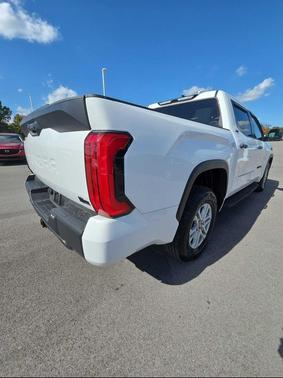 2025 Toyota Tundra SR5
