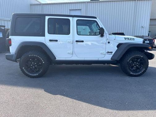 2021 Jeep Wrangler Willys