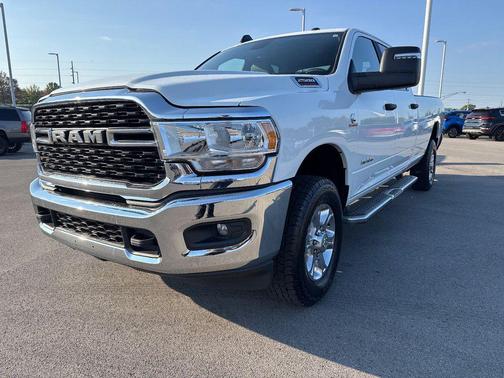 2023 RAM 2500 Big Horn Crew Cab 4x4 8' Box