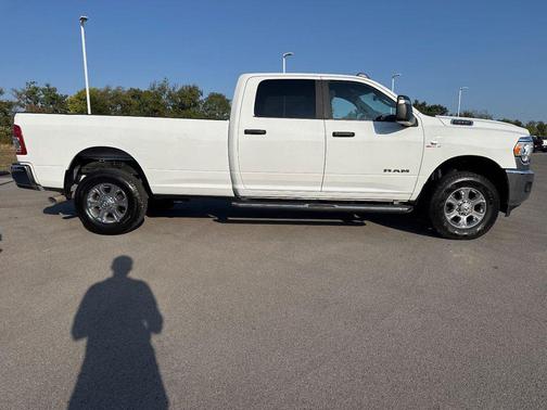 2023 RAM 2500 Big Horn Crew Cab 4x4 8' Box
