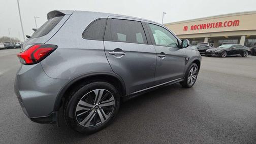 2023 Mitsubishi Outlander Sport 2.0 ES