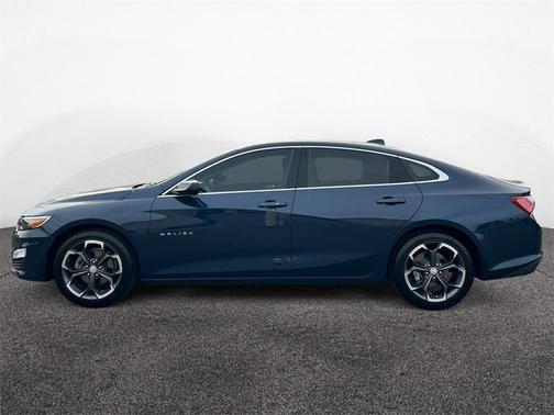 2022 Chevrolet Malibu FWD LT