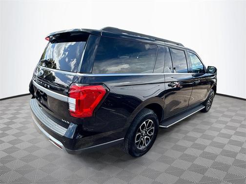2023 Ford Expedition Max XLT