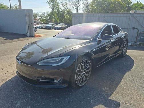 2018 Tesla Model S 75D