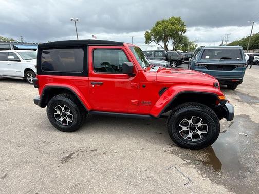 Firecracker Red Clearcoat 2021 Jeep Wrangler Rubicon