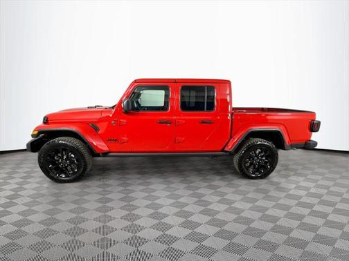 2025 Jeep Gladiator Nighthawk