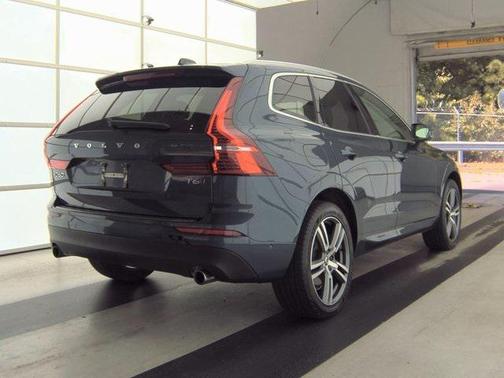 2019 Volvo XC60 T6 Momentum