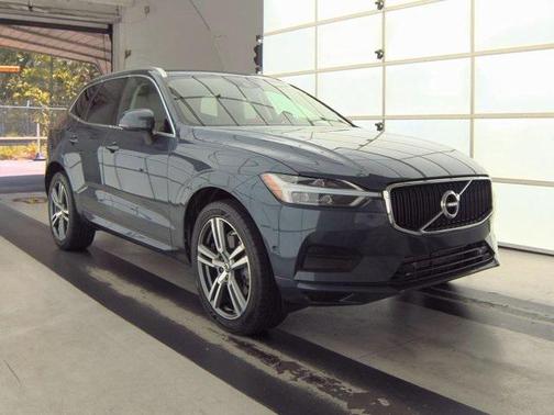 2019 Volvo XC60 T6 Momentum