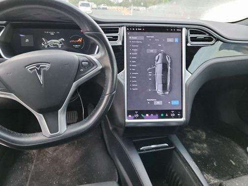 2017 Tesla Model S 75