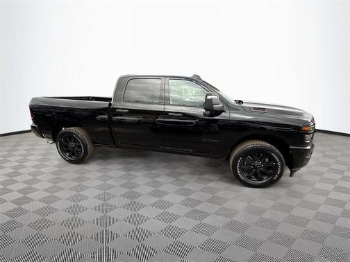 2026 RAM 2500 Big Horn Crew Cab 4x2 6'4' Box