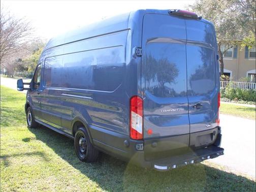 2021 Ford Transit-250 Base