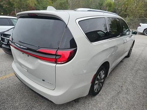 2021 Chrysler Pacifica Hybrid Limited