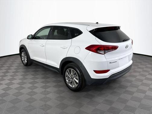 2018 Hyundai TUCSON SE