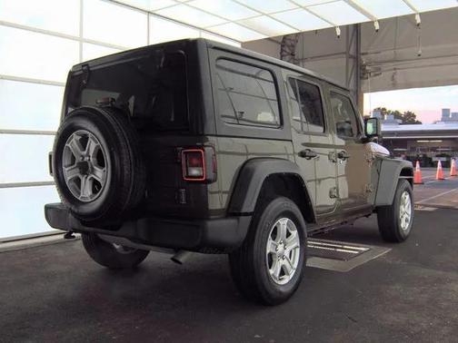 2022 Jeep Wrangler Unlimited Sport