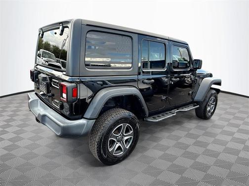 2022 Jeep Wrangler Unlimited Sport