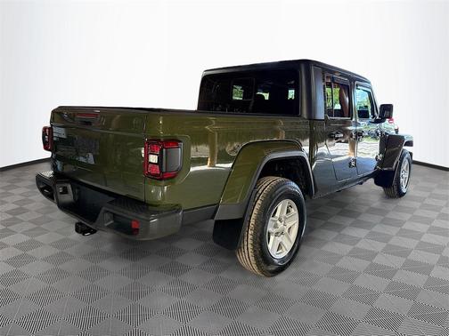 2021 Jeep Gladiator Sport S