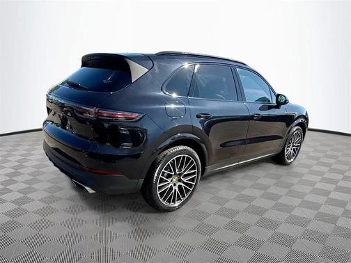 2019 Porsche Cayenne Cayenne