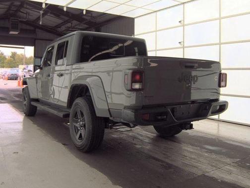 2021 Jeep Gladiator Sport S