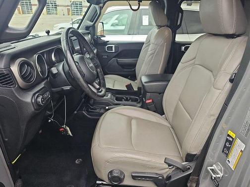 2021 Jeep Gladiator Willys 4x4