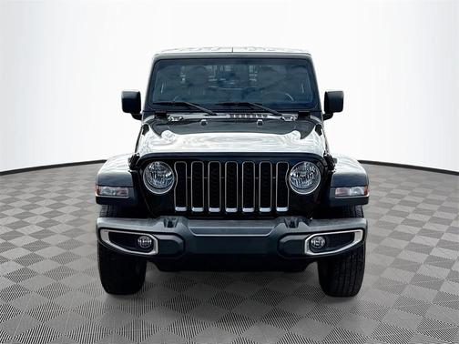 2021 Jeep Gladiator Overland