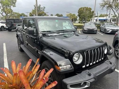 2021 Jeep Gladiator Overland