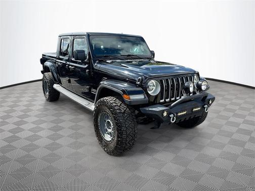 2021 Jeep Gladiator Overland