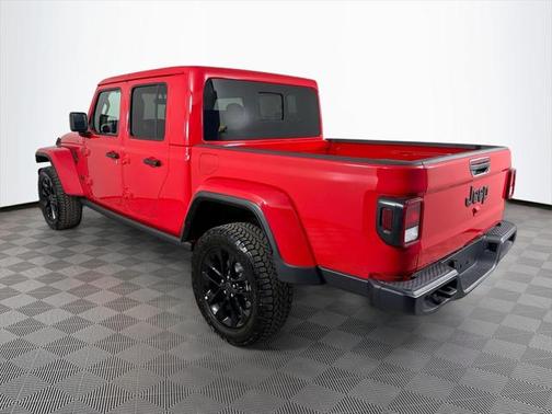 2025 Jeep Gladiator Nighthawk