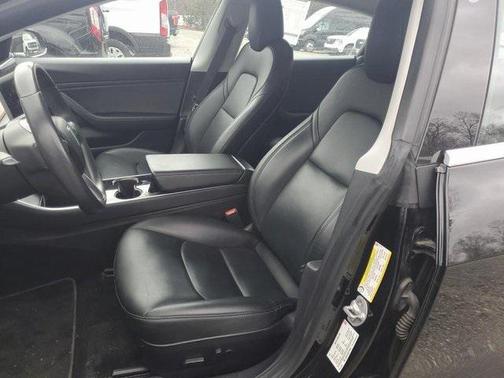 2018 Tesla Model 3 Mid Range
