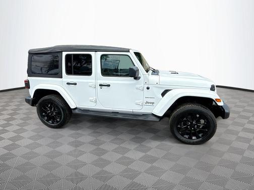 Bright White Clearcoat 2023 Jeep Wrangler 4xe Sahara