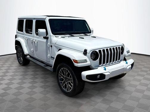Bright White Clearcoat 2023 Jeep Wrangler 4xe Sahara High Altitude