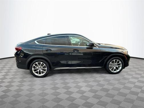 2021 BMW X6 xDrive40i