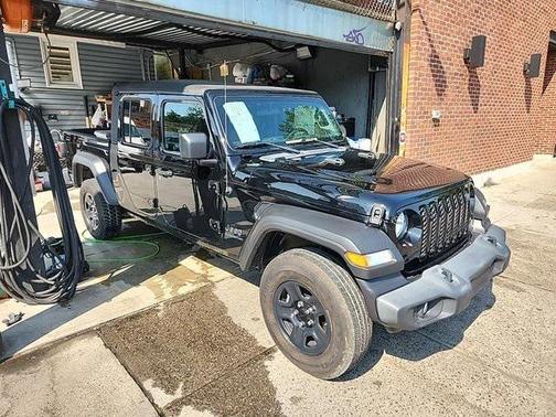 2021 Jeep Gladiator Sport