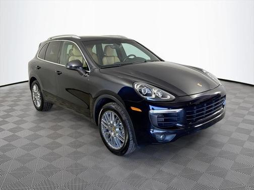 2017 Porsche Cayenne S