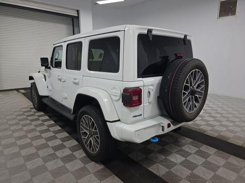 Bright White Clearcoat 2023 Jeep Wrangler 4xe Sahara High Altitude