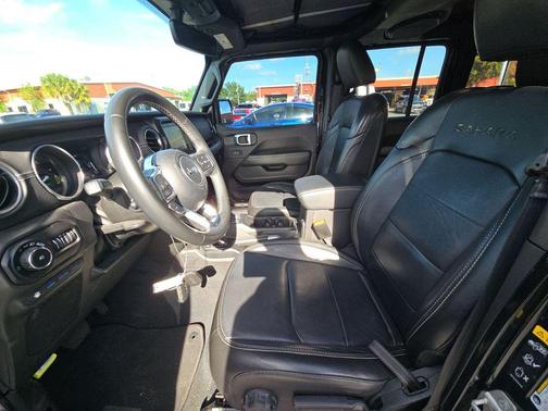 Black Clearcoat 2022 Jeep Wrangler Unlimited 4xe Sahara