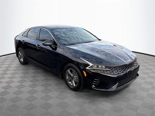 2022 Kia K5 LXS