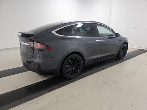 2017 Tesla Model X 90D