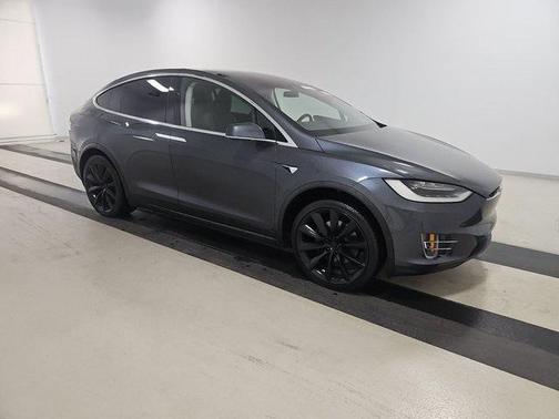 2017 Tesla Model X 90D