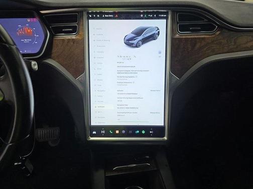 2017 Tesla Model X 90D