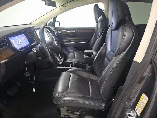2017 Tesla Model X 90D
