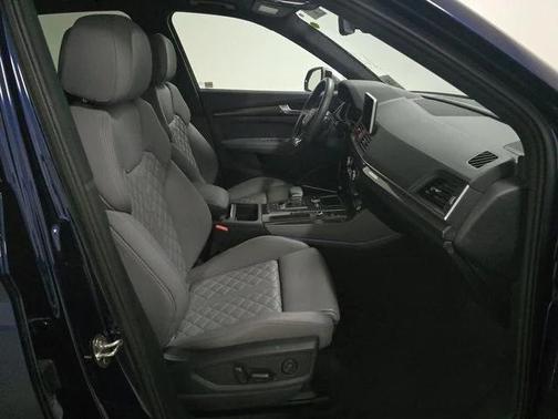 2018 Audi SQ5 3.0T Premium Plus