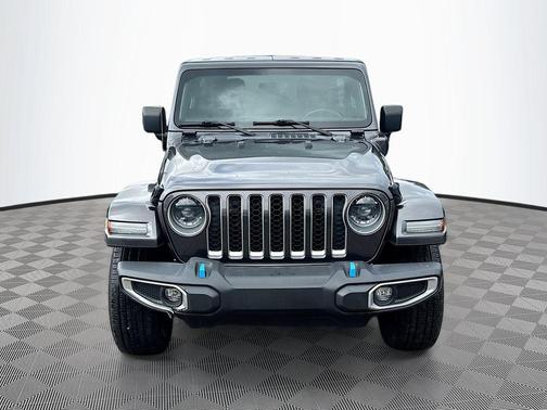 Granite Crystal Metallic Clearcoat 2023 Jeep Wrangler 4xe Sahara