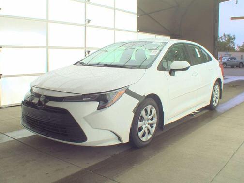 Ice Cap 2025 Toyota Corolla LE
