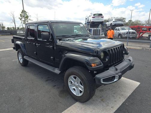 Black Clearcoat 2022 Jeep Gladiator Sport S