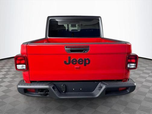 2025 Jeep Gladiator Sport S