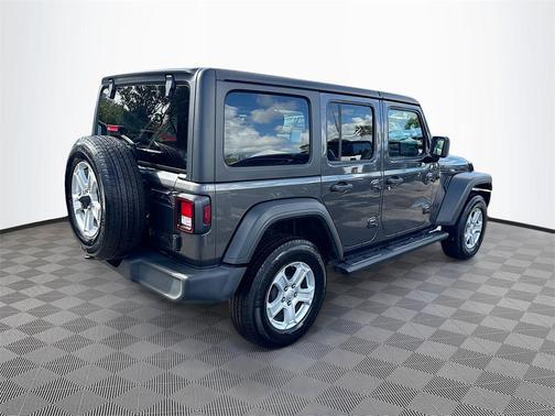 2022 Jeep Wrangler Unlimited Sport