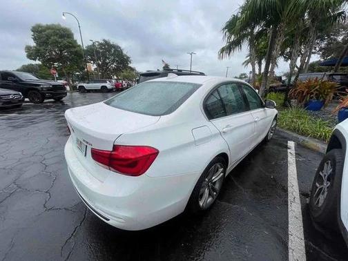 2017 BMW 330 330i