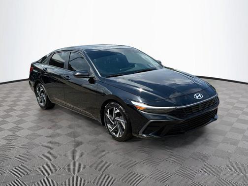 Abyss Black 2025 Hyundai ELANTRA Sport