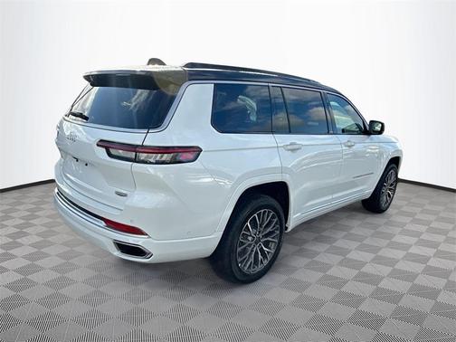 2025 Jeep Grand Cherokee L Summit Reserve