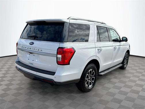2022 Ford Expedition XLT